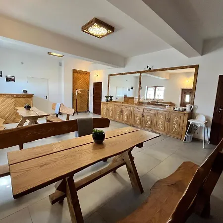 Otel Szczyty Sierockie