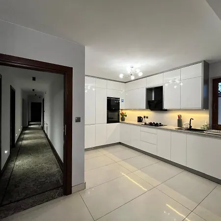 Hotel Szczyty Sierockie