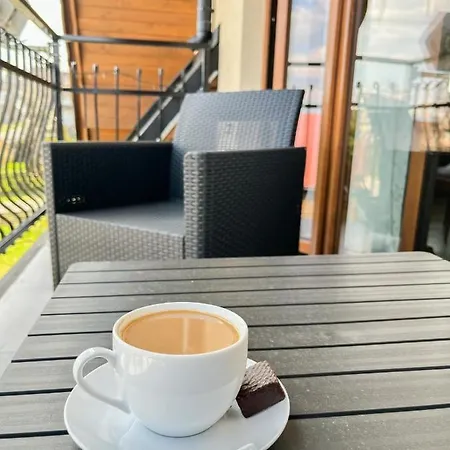 Hotel Szczyty Sierockie